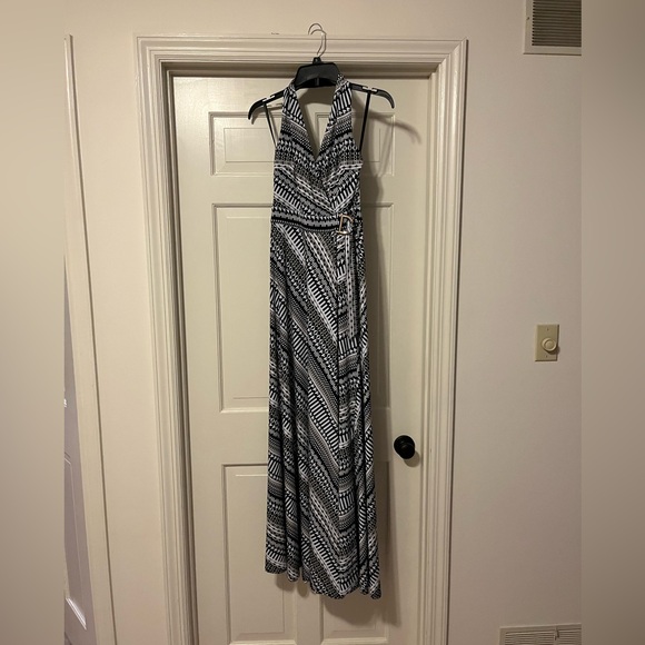 NWT White House black market size 0 long halter neck dress - Picture 1 of 6